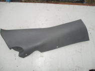 Облицовка стойки задней нижняя правая YS41A31016BCW Форд Фокус 1 2003г USA Серая , - БУ