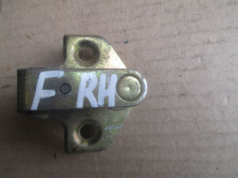 Замок двери - Ответная часть защелка 1042216 96BGF21982AF Форд Фокус 1 Всех дверей, - БУ