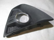 Накладка противотуманки левая 8M5919951AB 1528561 42115185R Форд Фокус 2 с 2008 года Спорт, - Ford