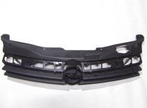 Решетка радиатора 13154225 13241967 Опель Астра H с 04 по 07г - Черная матовая - ДЕФЕКТ крепл -  TYG 