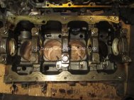 Блок двигателя Форд Фокус 1 Zetec 2,0 литра 16 клапанный 1053827, 1103282 ,1216694, - БУ