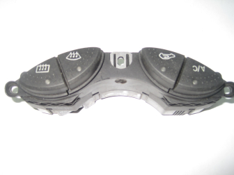 Кнопка обогрева заднего стекла и включения кондиционера Форд Фокус 1 98AG19A945CH 1119681 - БУ