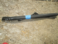 Уплотнитель стекла двери Ниссан Тиида задней правой С11 Верса Хэтчбек 07-13г 82330EL40A, - БУ