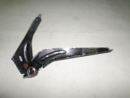 Петля капота левая 96303296 96255037 Шевроле Ланос Шанс Дэу Сенс DL-28 - цвет Черный - БУ