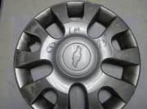 Колпак колесного диска Шевроле Спарк 96642057 M200 R13 - есть потертости и царапины - БУ-2 