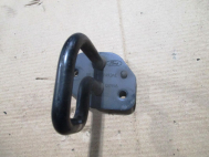 Замок спинки сидения заднего правого - Защелка левая 98ABB62453AE Форд Фокус 1, - БУ