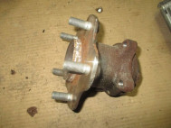 Ступица задняя 432021KA0A Ниссан Жук F15 с 07.2010 по 07.2014г - БУ