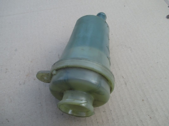 Бачок ГУР 1306894, 1358217 4M513531AC Форд Фокус 2 гидроусилителя руля - БЕЗ КРЫШКИ, - БУ