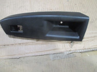 Накладка блока стеклоподъёмника 94811338 Шевроле Круз двери задней левой, - БУ