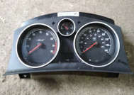 Щиток приборов 13251608 Опель Астра H с МКПП скорость в милях, - БУ