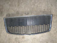 Решётка радиатора центральная нижняя 96813738 96813742 Шевроле Авео T255 - D104 - БУ