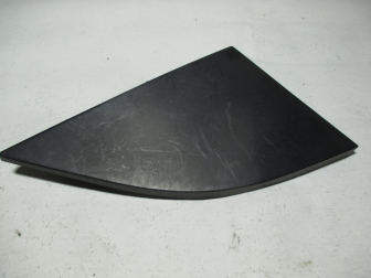 Накладка двери передней левой 20847274 96623981 20962017 95492672 Шевроле Каптива уголок, - БУ