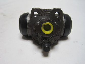 Цилиндр тормозной задний 7701044850, 6001547632 Рено Логан, Клио 2 F026002480 - Bosch
