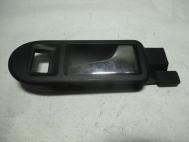 Ручка двери передней внутренняя правая 3B1837114 VW Passat (B5 ) 2000-2005г - БУ