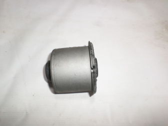 Сайлентблок балки задней 551601R000, 551601W000 Хендай Солярис Киа Рио с 2011 года, - Amiwa