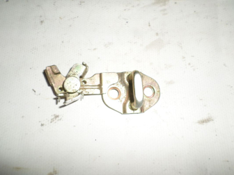 Ответная часть замка крышки багажника 96404370, 96540940 Шевроле Авео T200-T255 Хэтчбек - N83, - БУ