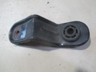 Кронштейн радиатора Опель Антара верхний 95467550 96629102 96887035 со втулкой 96553258 - БУ