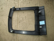 Накладка ручки переключения МКПП 4M51A044H82-RHD Форд Фокус 2 - Пластиковая, - БУ