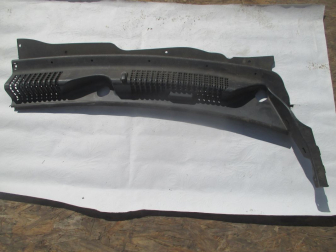 Панель под лобовым стеклом левая 96622274 96879340 Шевроле Каптива - 118 - для Праворукого авто - БУ