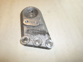 Кронштейн опоры двигателя правой 96503041 A1 Шевроле Реззо, Дэу Такума, - БУ