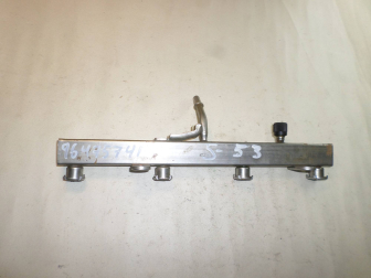 Рампа топливная 96475741 01560479 Шевроле Авео Т255 на 1,4-1,6 литра F14D4 F16D4, - БУ