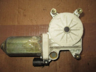 Мотор стеклоподъемника двери Форд Фокус 1 передней правой 1060724, YS4Z5423394GA 00430AAA, - БУ