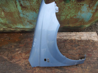 Крыло Шевроле Авео переднее правое Т200 96540888 - БУ Голубое СК-39 вмятинка