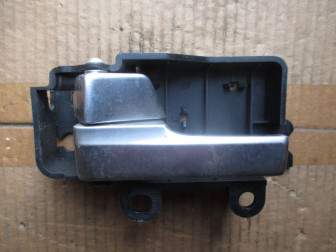 Ручка двери внутренняя 3M51R22601BB 1501942 задней левой Форд Фокус 2 Хром, - БУ