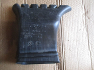 Воздуховод отопителя задних ног правый 4M5118D236FA 1492842 Форд Фокус 2 - БУ