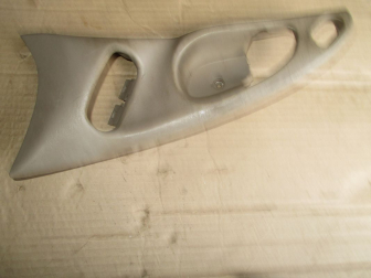 Накладка ручки двери передней левой YS41F23879APW электро стеклопод Форд Фокус 1 - Бежевая - БУ