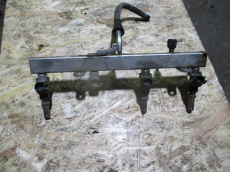 Рампа топливная 96475742 Шевроле Авео на 1,4-1,6 литра F14D4 и F16D4 Т255, - БУ