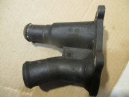 Термостат - Корпус термостата 1493599, 98MM9K478DA Форд Фокус 1 Фиеста 1,4-1,6 литра, - БУ