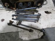 Болт ГБЦ 3509870 Форд Фокус 1 с объемом 2,0 литра 16V E4FZ6065A, F5RZ6065A, - БУ