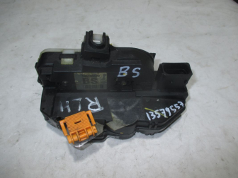 Замок двери задней левой 13579557 BS 13578242 Шевроле Круз Орландо Опель Астра J - БУ