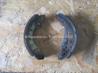 Колодки задние 6R0698525A Ауди A2, VW G2, G3, PASSAT, POLO, SKODA 200х40 мм, - БУ