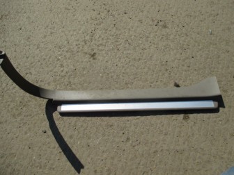 Накладка порога Ниссан Мурано Z50 переднего левого внутренняя 76952CC20A с 2002 по 08 год, - БУ беж