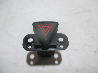 Кнопка аварийной сигнализации 95214143 96850323 95282258 Шевроле Авео Т300 Круз Кобальт - БУ