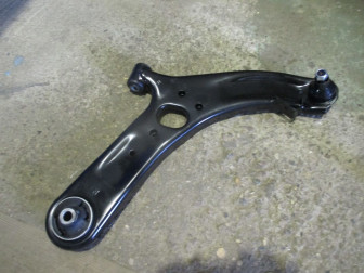 Рычаг передний Киа Рио 3 Хендай Солярис правый 545011R000 545014L000, - Quartz