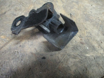 Датчик удара Аэрбега Ниссан Жук K85811KL0A 985811KL0A F15 с 10 по 14г - БУ