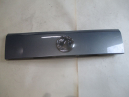 Накладка крышки багажника 96661344 6V Опель Антара с 2007г с эмблемой Vauxhall - БУ