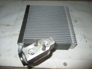 Радиатор испаритель кондиционера Шевроле Каптива Опель Антара ПРАВЫЙ РУЛЬ чс клапаном, - БУ