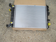 Радиатор охлаждения Шевроле Кобальт 95460094 96945756 TE с АКПП, - General Motors