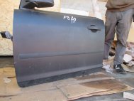 Дверь передняя левая Форд Фокус 2 до 2008 года 1505704 в сборе, - БУ Черная FO20 с зеркалом