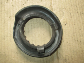 Проставка пружины задней верхняя AV615599DD 1691759 1686716 Форд Фокус 3, - БУ