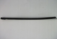 Молдинг стекла двери передней правой наружный 6Q3837478B5AP Поло 01-10г Купе 3-х дв - Черный - БУ