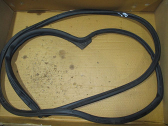 Уплотнитель двери задней правой 96583077 Шевроле Авео Т200 и 250, - БУ