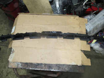 Кронштейн бампера заднего центральный 94833091 96981701 Шевроле Круз Седан, - БУ