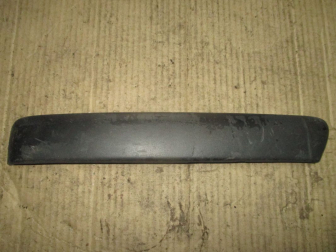 Молдинг бампера переднего Форд Фокус 2 правый 1352835, 4M5117E908AF C8L6A, - БУ