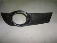 Накладка противотуманки левой 96808145 Шевроле Авео Т255 Хэтчбек с 2009 года - с Хромом - БУ