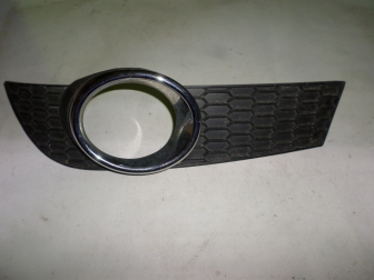 Накладка противотуманки левой 96808145 Шевроле Авео Т255 Хэтчбек с 2009 года - с Хромом - БУ